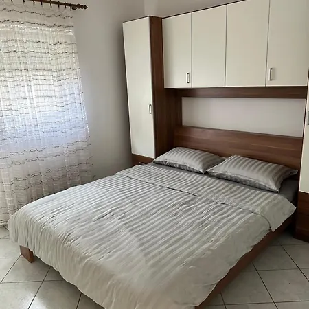 Apartamento Kristina Vir